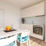 Two-bedroom In Semesterbostad *