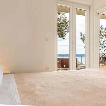 Two-bedroom In * Podgora (Split-Dalmatia)